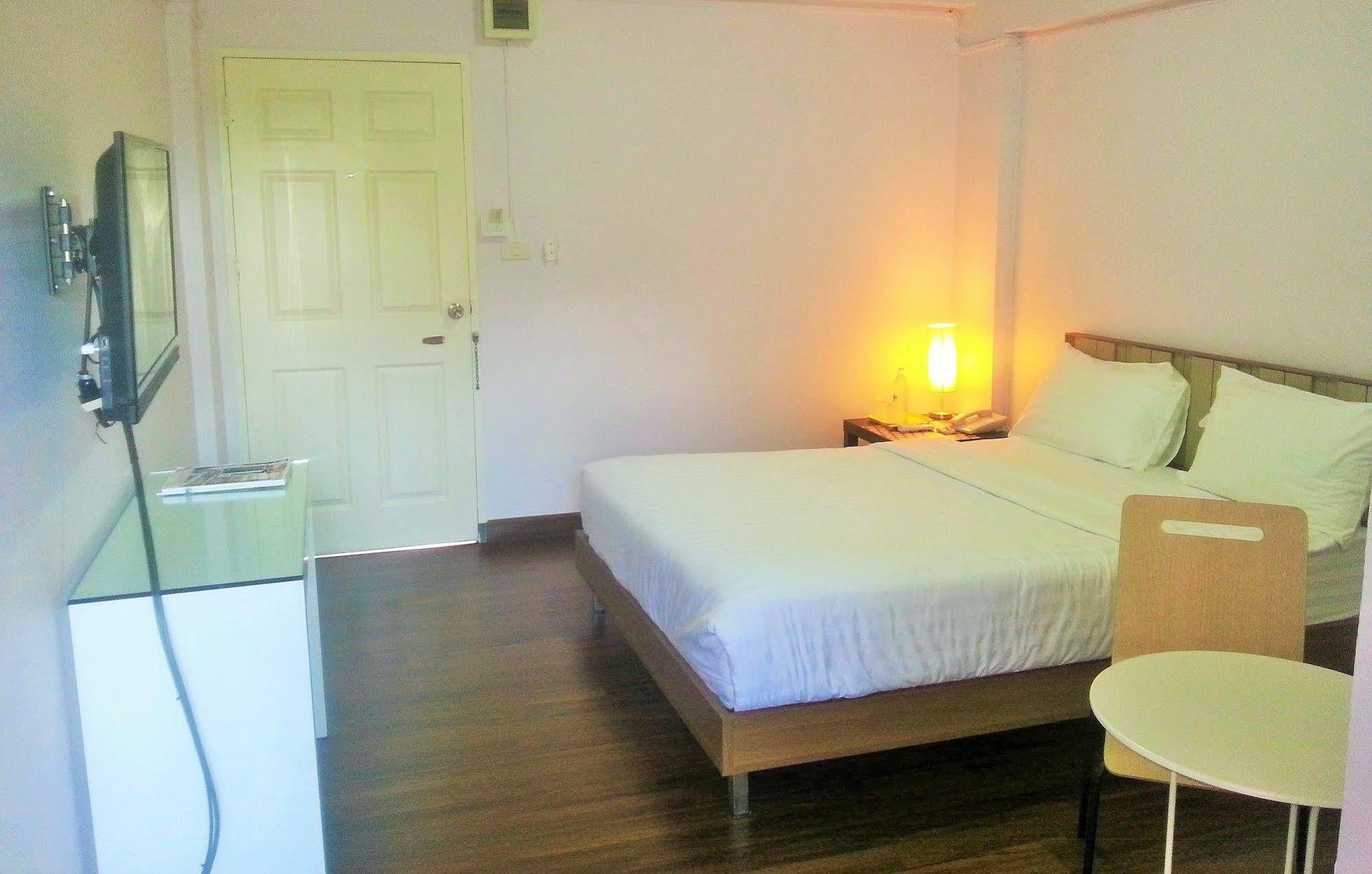 ริคโค่ เรสซิเดนซ์ สุวรรณภูมิ Hotel กรุงเทพมหานคร ภายนอก รูปภาพ